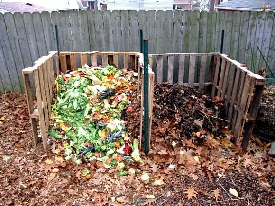 Kompost minsklike hannen: Pile Produieningsopsjes, hoe te dwaan, foto