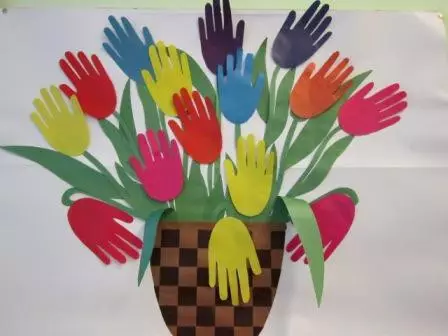 Applique de Palms en Kindergarten: Fotos de erizos y cisne con fotos
