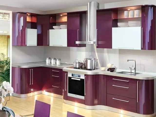 Purpura koloro en la interno, kombinaĵo de purpura koloro