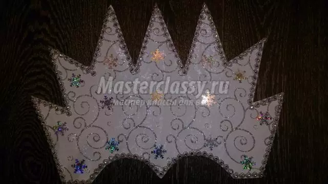 Crown fyrir Snow Queen DIY: Master Class með mynd