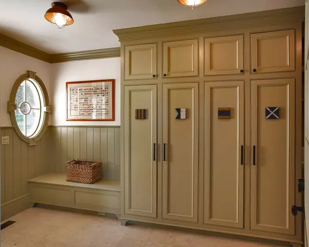 How to choose a wardrobe in the hallway (30 photos)