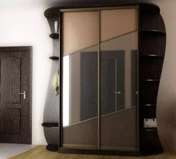 Comment choisir une armoire dans le couloir (30 photos)