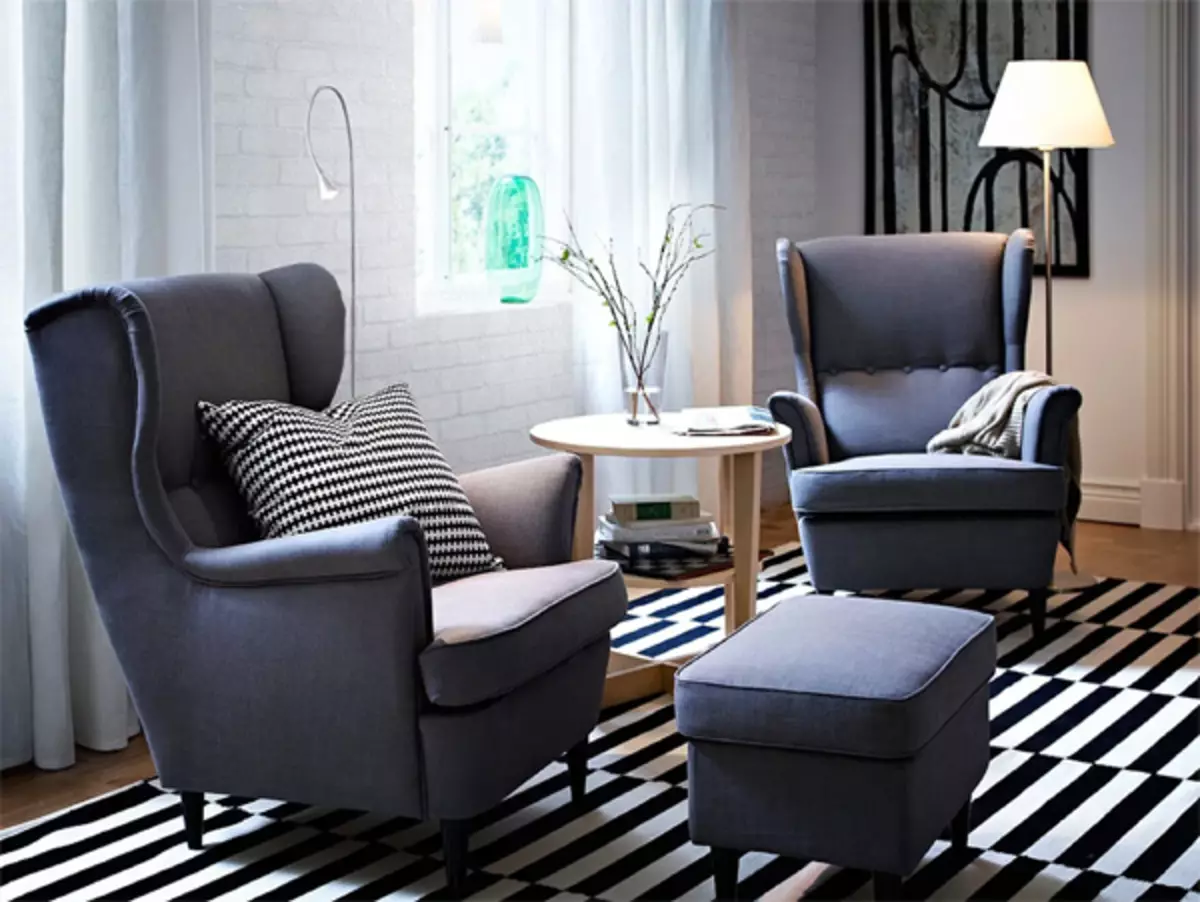 Stue uden sofa: Sådan udskiftes uden at ofre komfort?