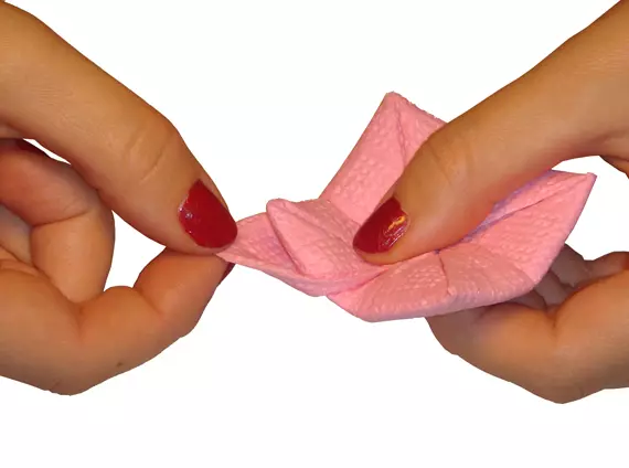 Waterwear nga napkins me duart tuaja: udhëzime hap pas hapi me video