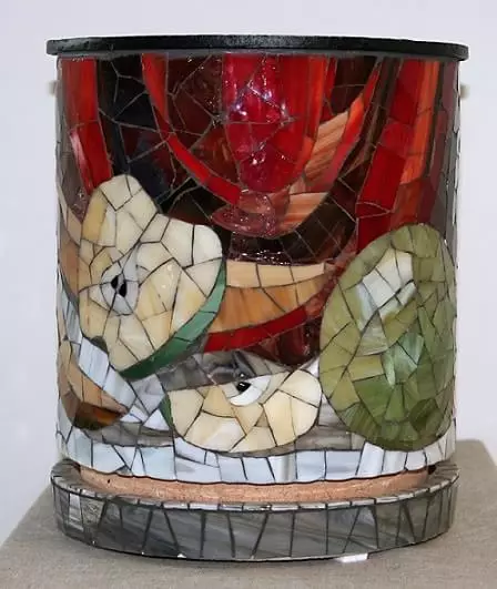 Vase de décoration avec mosaïque de verre