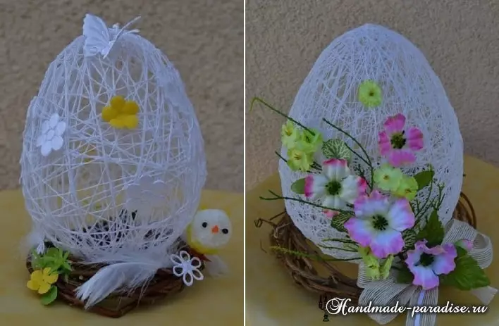 Decorative Easter eggs from threads