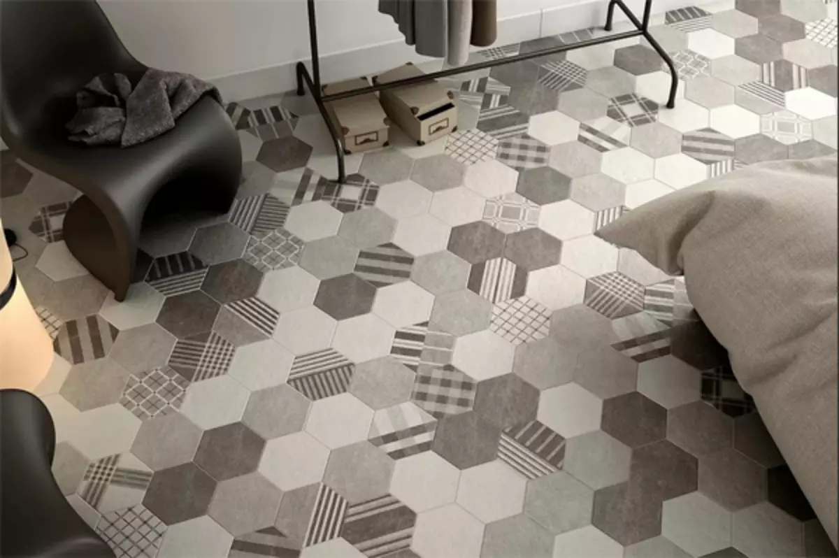 Room sa isang polygonal tile: Mga kagiliw-giliw na solusyon [sa larawan]