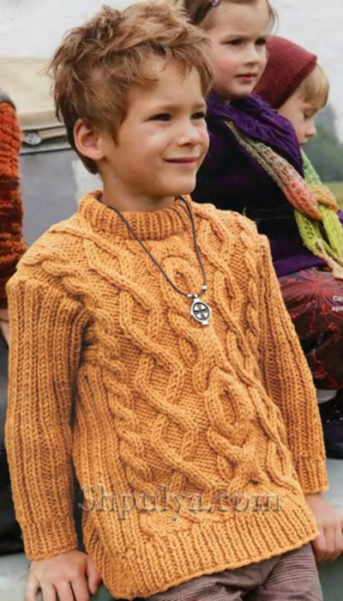 Sweater untuk anak laki-laki dengan jarum rajut: Rella untuk bayi 1-3 tahun dengan foto dan video