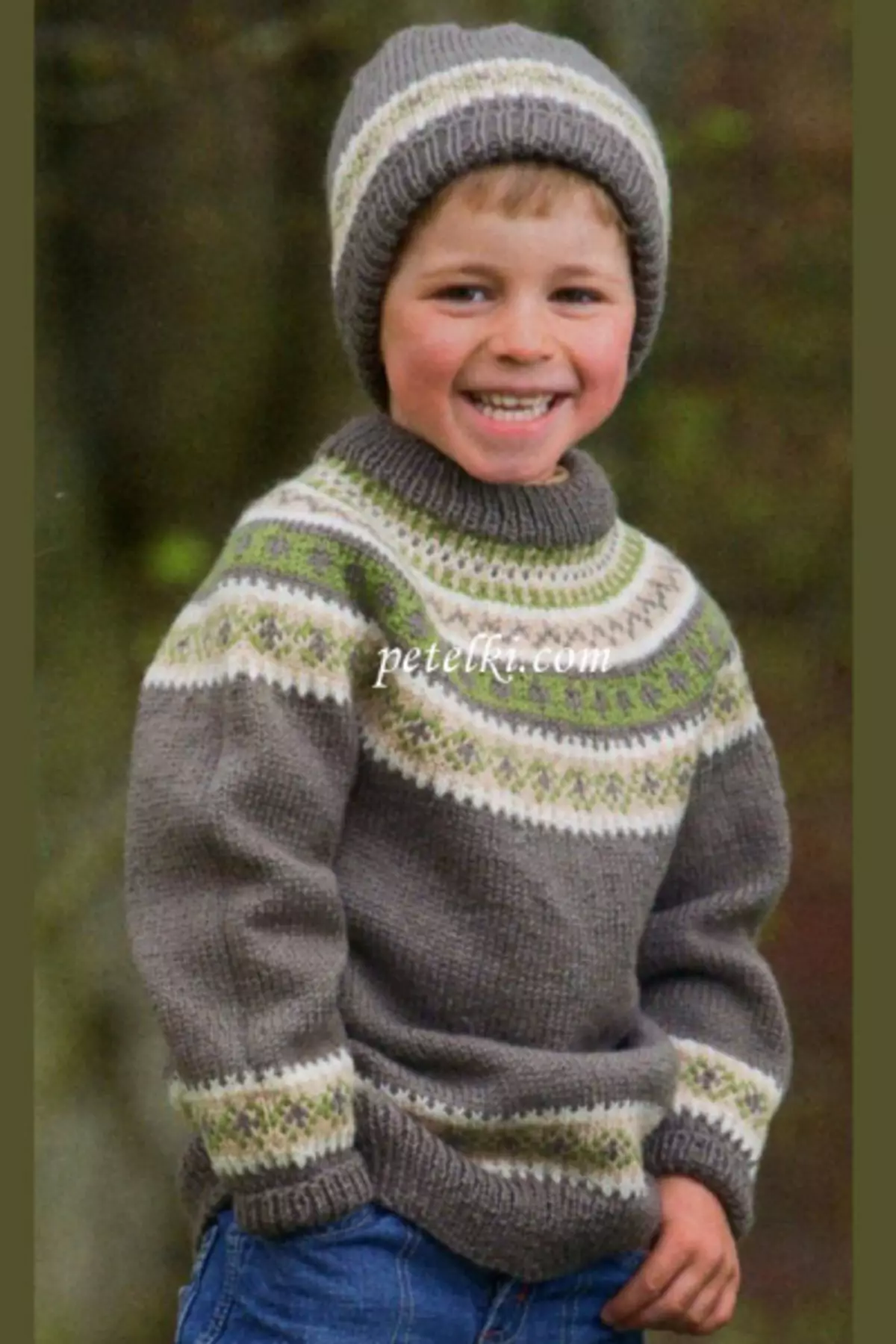 Sweater til drengen med striknåle: rella til baby 1-3 år gammel med billeder og videoer