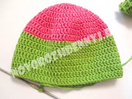 Bow Crochet: ໂຄງການສໍາລັບຜູ້ເລີ່ມຕົ້ນດ້ວຍວິດີໂອແລະຫ້ອງຮຽນ