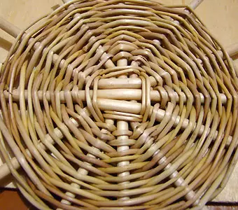 Weaving from the vine for beginners: master class with photos and video