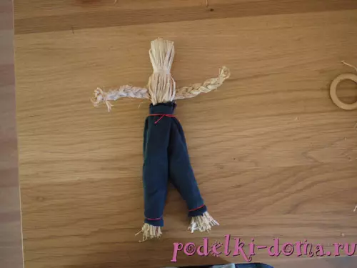 Ляльки-обереги своїми руками для будинку: майстер-клас з виготовлення желанніци з тканини