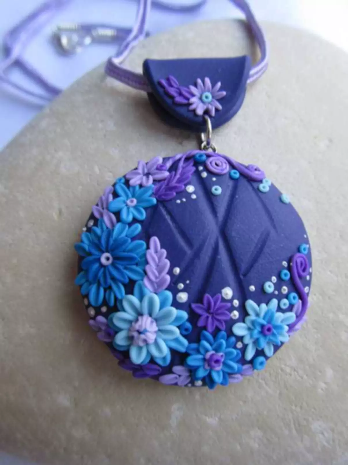 Filigree: paper schemes, rope and polymer clay with photos and videos