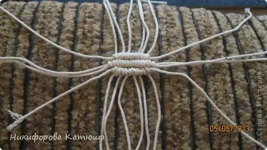 Macrame foar begjinners mei skema's: Masterklasse mei foto's en fideo