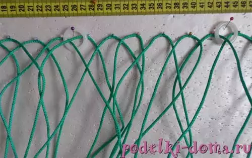 Kashpo macrame para flores coas súas propias mans: como tricotar, clase mestra cunha foto