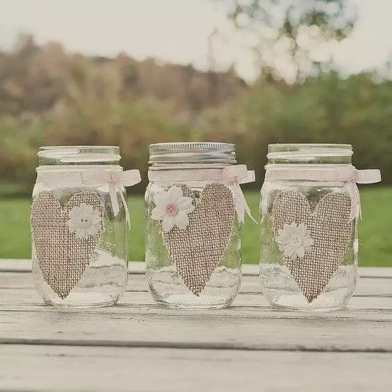 Candlestick dari bank melakukannya sendiri dari makanan bayi