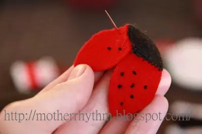 Applique e ladybugs nga letër me ngjyrë me foto dhe video