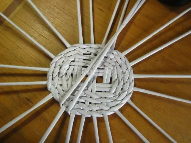 How to weave from the punching tubes for beginners with photos and video