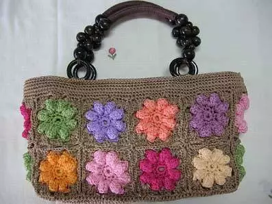 Kitapo Crochet - Sarin-tsary mahaliana 28