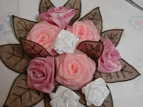 How to make flowers from organza for curtains