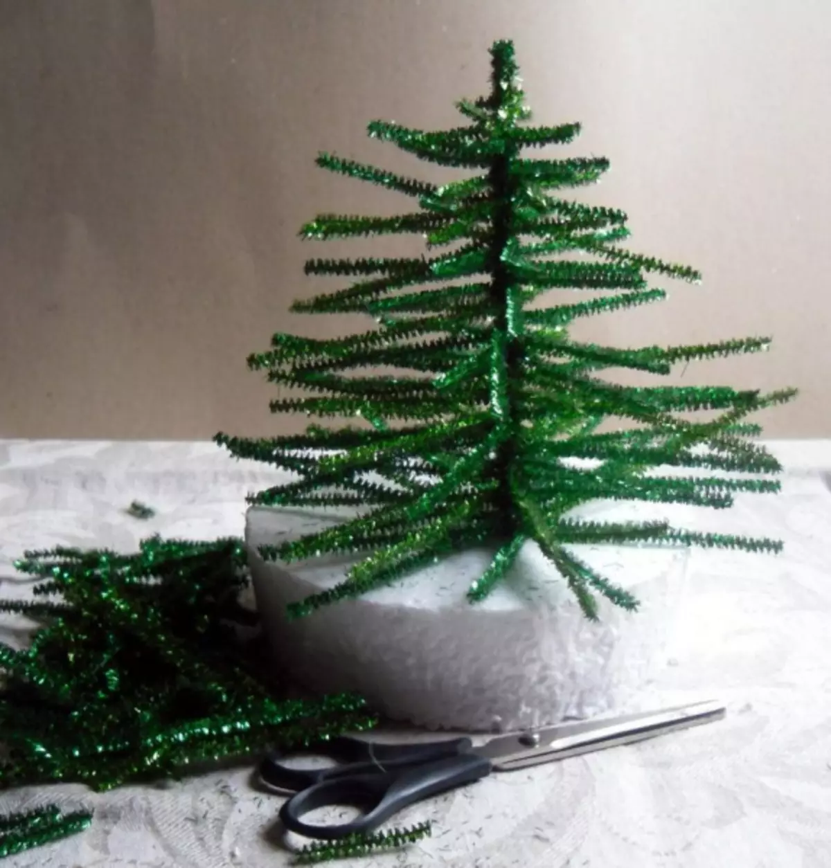 Master razred na izdelavo božičnih dreves iz različnih materialov