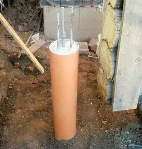 Foundation from plastic pipes under the veranda with their own hands