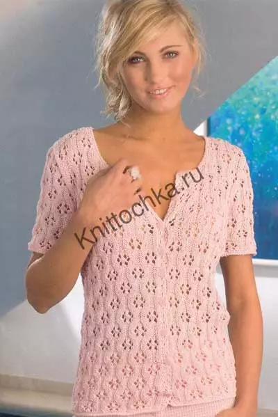 Блуза на блузата за плетене