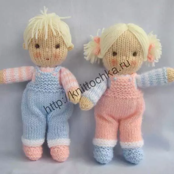Плетене играчки с игли за плетене