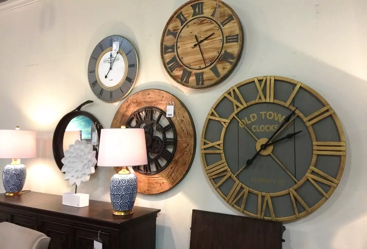 Reloj de pared: Decoración real en un interior moderno?