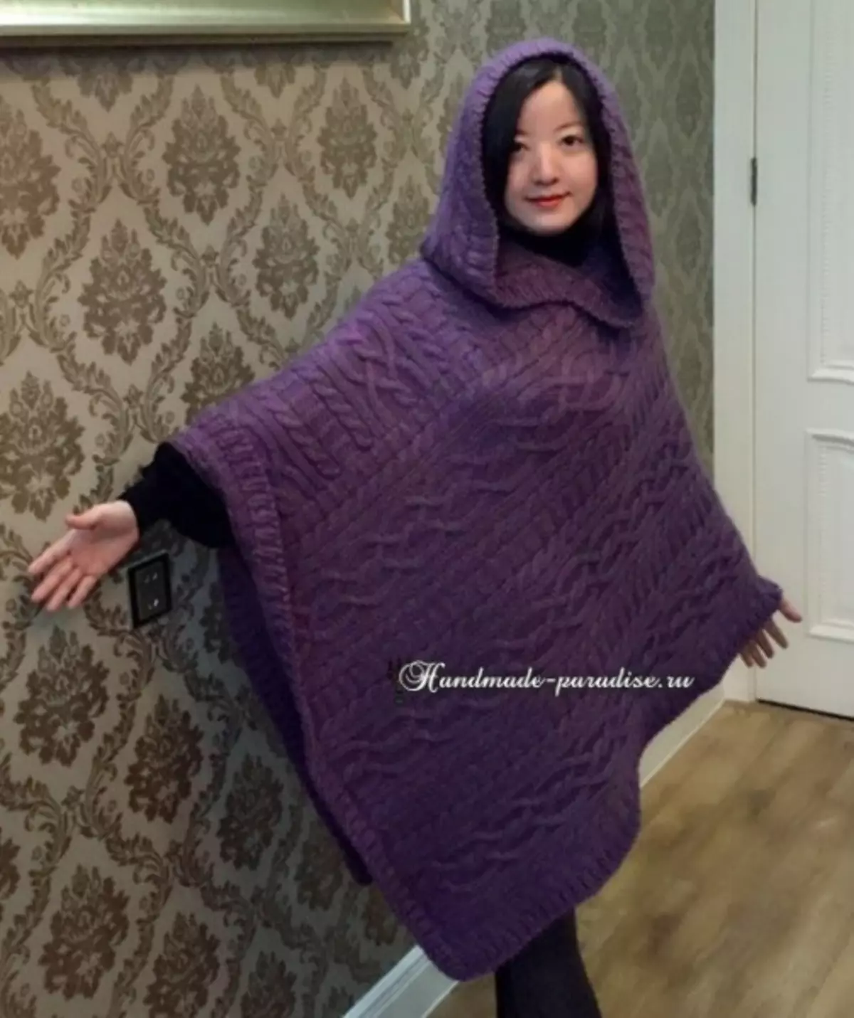 Poncho mei in kodepele knipende needles Arana