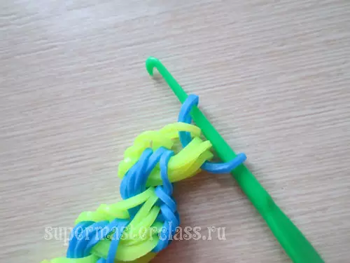 Weaving vum Gummi um Hook fir Ufänger: Lektioune mat Fotoen a Video