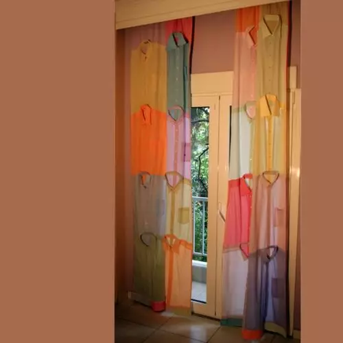 Hur man gör gardiner från flickvän