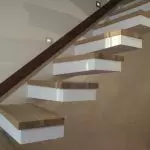 Prednosti i dizajn značajke betonskih stepenica [Popular verzije]