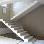 Výhody a dizajnové vlastnosti betónových schodov [Popular verzie]