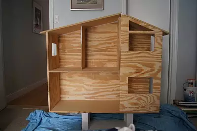 Como fazer uma casa de madeira compensada