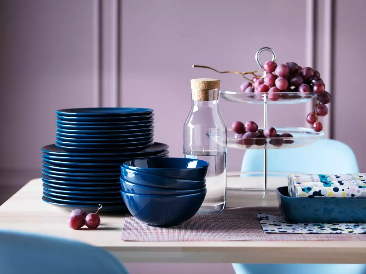 Blue Classic: Warna 2020 oleh Pantone di Dapur Moden
