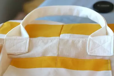Hoe naaien je een strandtas met je eigen handen