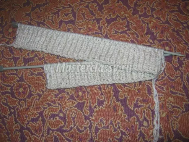 Ankizivavy tsy misy satroka miaraka amin'ny fanjaitra knitting: Blouse ny ankizy ho an'ny zazakely 2-3 taona