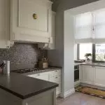 ¿Cómo puedes combinar un balcón con una cocina?