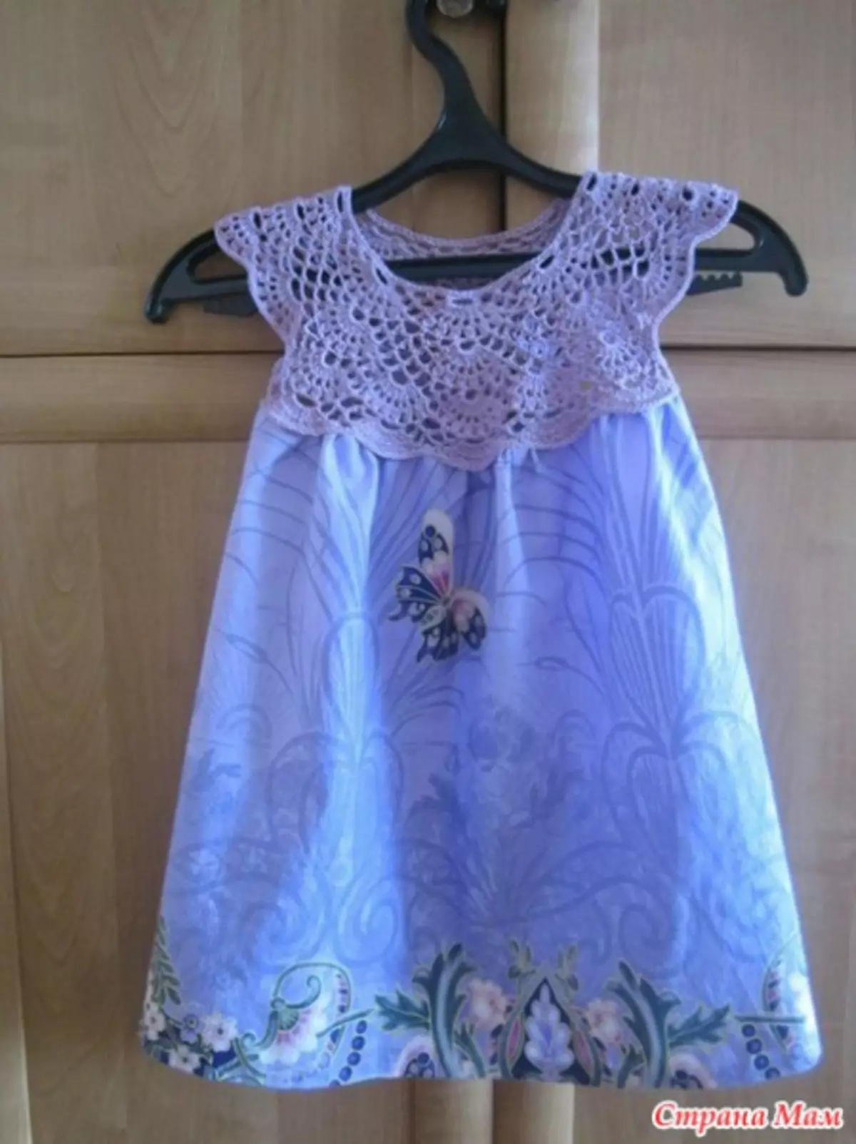 Детское вязаное комбинированное платье