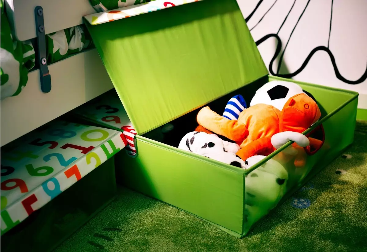 Com organitzar l'emmagatzematge de joguines suaus en un viver?