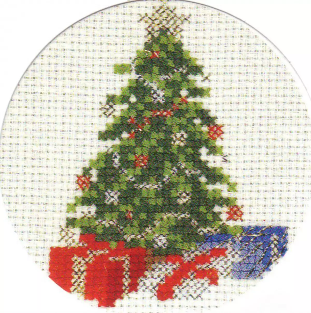 Embroidery Christmas toys with a cross - embroidery scheme for the new year