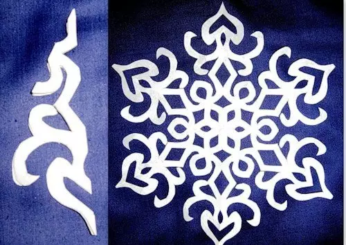 Papier Snowflakes