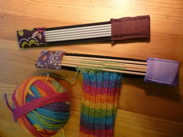 뜨개질을위한 편리한 도구