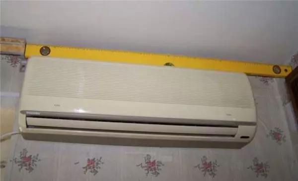 Hoe Split System (airconditioning) zelf installeren