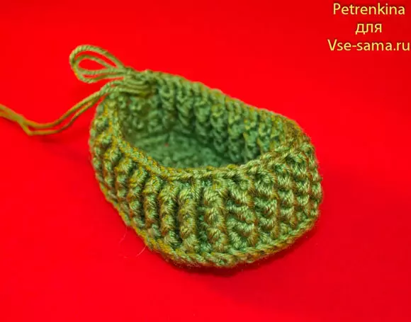 Booties-Crocodiles: Knitting Video con descrición e esquemas