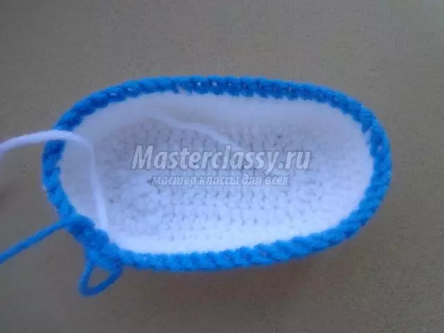 Crochet-Sneakers: Kilasi Titunto Pẹlu Apejuwe ati Fidio