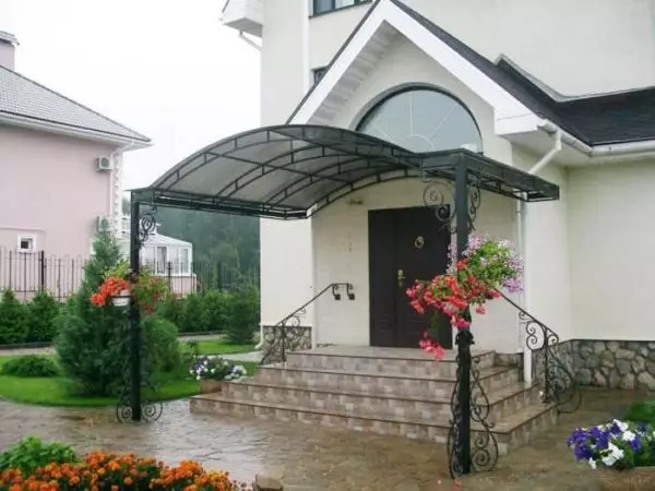 We make a canopy (visor) above the porch of a private house