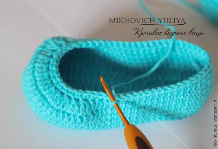 Bootts-Ballet Crochet yeVatambi vanotanga nerondedzero uye vhidhiyo