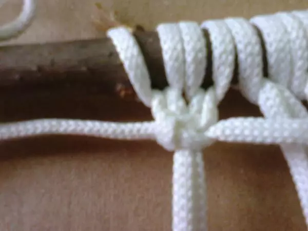 Gufo Macrame: classe master con foto e video passo-passo